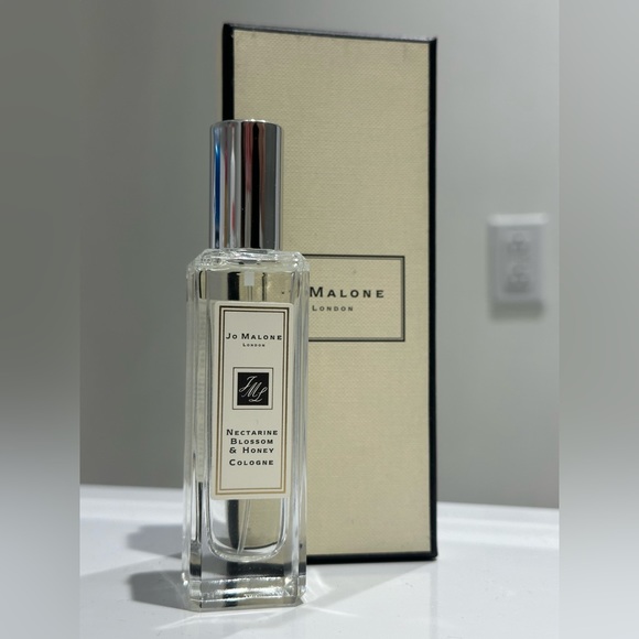 Jo Malone Nectarine Blossom & Honey - Picture 1 of 1